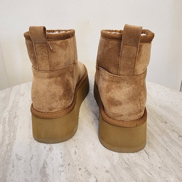 Steve Madden Crue Platform Cozy Booties Chestnut- B041 - Picture 2 of 9